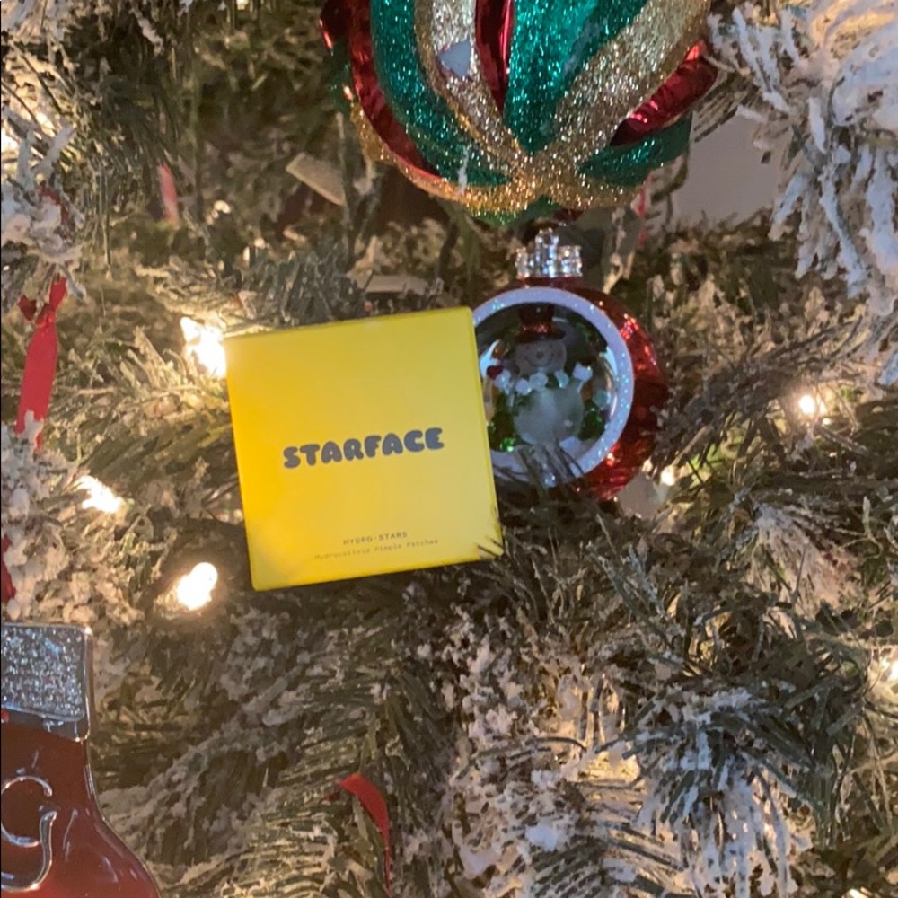 Starface pimple patches